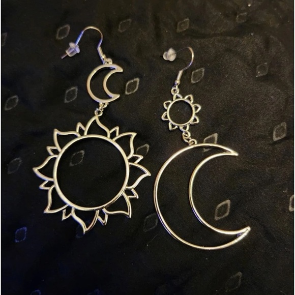 Boho Sun Moon Cut Out Elegant Gold Sliver Black - Picture 4 of 11